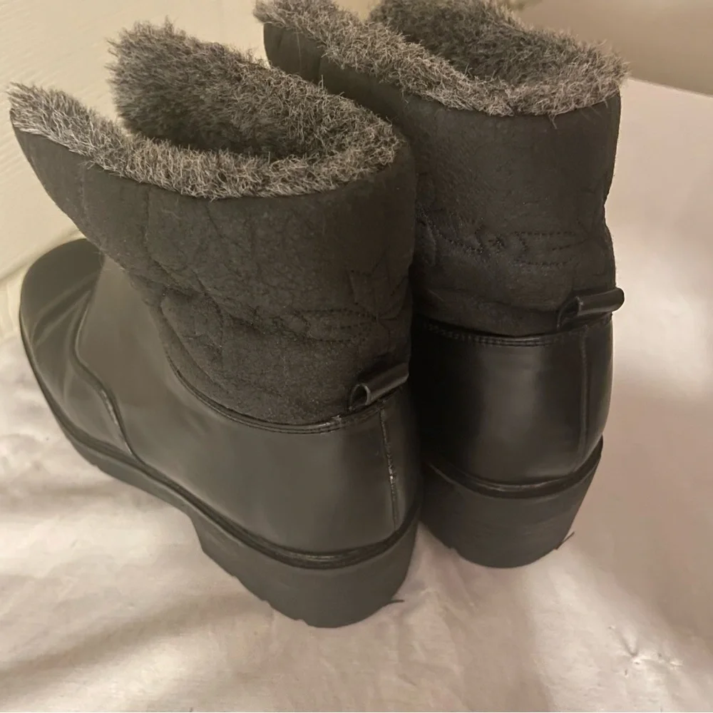 Predictions Thinsulate Insulated Black Women’s Boots Size 9 Marks see Photos
